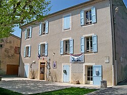 Saint-Étienne-les-Orgues ê kéng-sek