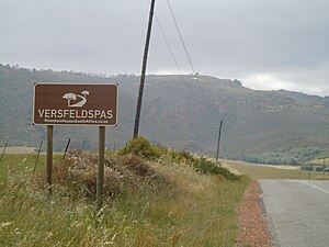 Versfeldpas tourist sign at the start of the pass