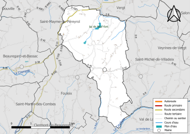 Carte en couleur présentant le réseau hydrographique de la commune