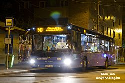 940-es busz a Móricz Zsigmond körtéren
