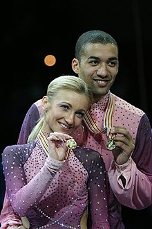 Aljona Savchenko and Robin Szolkowy at the victory ceremony of the 2008 World Championships in Gothenburg