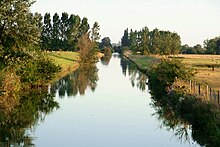 photographie montrant le grand canal d'irrigation