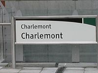 CHARLEMONT LUAS STOP (179850156).jpg