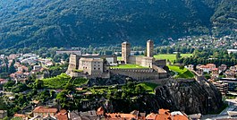 Castelgrande Bellinzona na konci srpna 2004