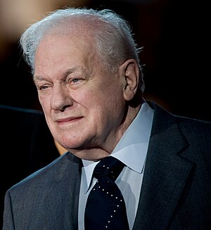 English: American actor Charles Durning on May...