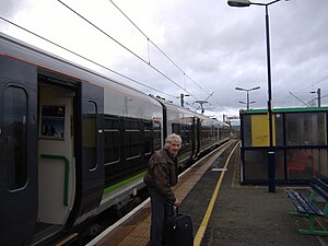 Dudley Port railway station MMB 01 323241