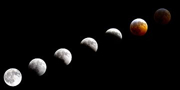 Flickr - DVIDSHUB - Total Lunar Eclipse