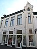 Winkel-woonhuis