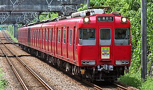 An image of a Meitetsu 100 series electric multiple unit on the Toyota Line.