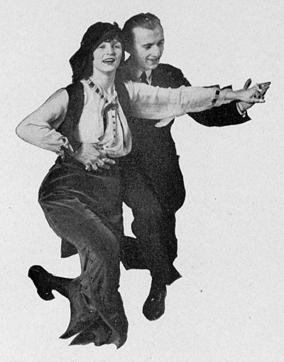 Modern Dancing (1914) - Vernon and Irene Castle - Illustration 33 (cropped).jpg