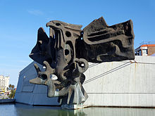 Monumento de la Colectividad Armenia en Homenaje al Uruguay.jpg