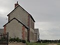 Das einstige Aufnahmegebäude des heute nicht mehr bestehenden Bahnhofs von Néville-sur-Mer