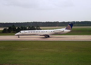 An ExpressJet Embraer Regional Jet 145 operati...