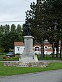 Le monument aux morts.