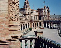 Plaza de España (Sevilla), construida para la Exposición Iberoamericana de Sevilla de 1927.