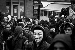 Manifestation du collectif Anonymous organisée partout en France, ici à Toulouse, pour protester contre le traité ACTA.