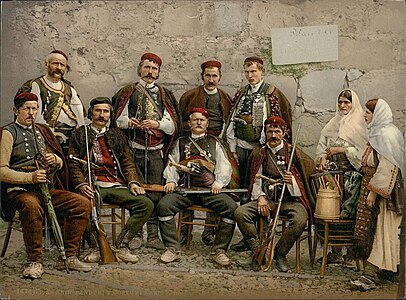 Срби из Книна у народној ношњи, 1899.