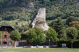 La tour de Chalais.