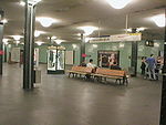 Tunnelbana U8:s perrong, innan renoveringen 2004