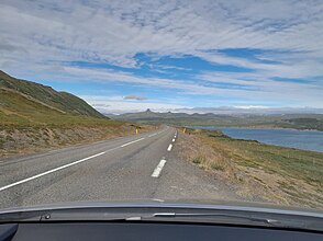 Berufjörður mit den Vaðalfjöll im Hintergrund