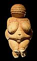 Venus of Willendorf พบในประเทศออสเตรีย เป็นตัวอย่างของศิลปะยุคหินเก่าปลาย