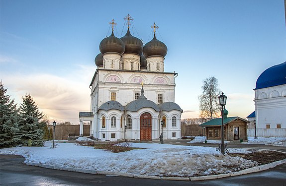 284. Успенский собор Трифонова монастыря, Киров Автор — Ele-chudinovsk