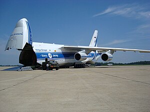 Antonov An-124