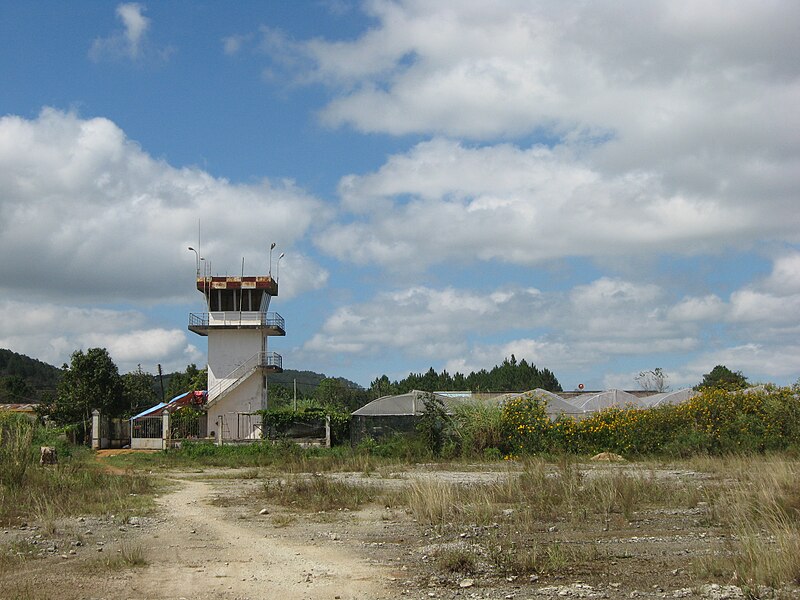 File:Cam Ly Airport 07.jpg