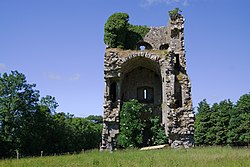 The ruins of Garbally Castle are 200 m from Skehana Community Center