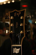 Miniatuur voor ESP (gitaarbouwer)