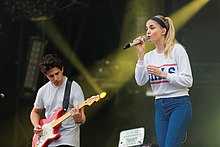 London Grammar Festival des Vieilles Charrues 2015 - London Grammar - 092.jpg