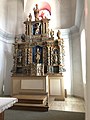 Maître-autel provenant de l'ancienne chapelle.