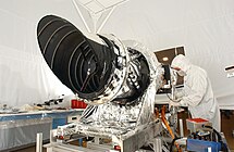 HiRISE w trakcie przygotowań w firmie Ball Aerospace