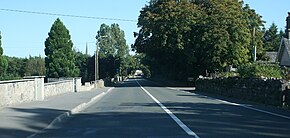 R194_road_in_Virginia,_County_Cavan,_Ireland.jpg