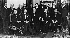 Recepción de Castelao na Real Academia Galega na Coruña o 25 de xullo de 1934.[6]