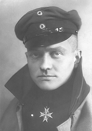English: Photograph of Manfred von Richthofen,...