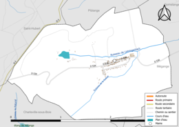 Carte en couleur présentant le réseau hydrographique de la commune