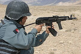 AMD-65 на вооружении девушек-кадетов Национальной полиции Афганистана