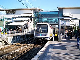 Image illustrative de l’article Gare de Noisy - Champs