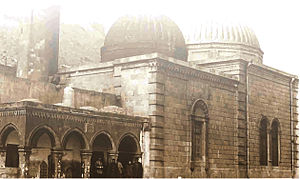 Bibi Eybat Mosque.jpg