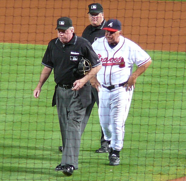 File:Bobby Cox.jpg