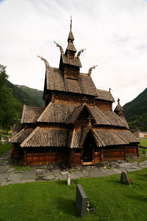 http://upload.wikimedia.org/wikipedia/commons/thumb/1/1b/Borgundstavechurch.JPG/512px-Borgundstavechurch.JPG