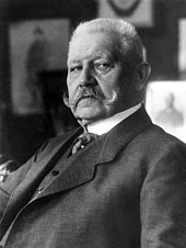 Paul von Hindenburg, German President in 1925-1934 Bundesarchiv Bild 183-C06886, Paul v. Hindenburg.jpg