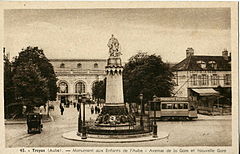 TROYES - Monument aux Enfants de l'Aube - Avenue de la Gare et Nouvelle Gare