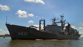 Hr.Ms. Zuiderkruis ved Cartagena de Indias, Colombia i juli 2007. Foto: Tedder