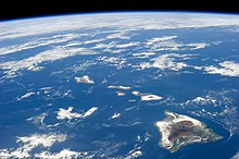 Earth from the International Space Station ISS-38 Hawaiian Island chain.jpg