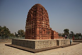 Храм Лаксмана в сирпуре, чхаттисгарх, индия.JPG