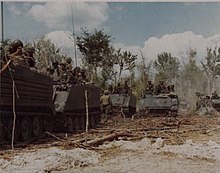 M113s во время операции 