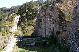 Ruines de la chapelle Saint-Pierre.