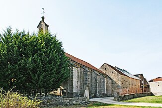 L'église côté chemin de la Fontaine.